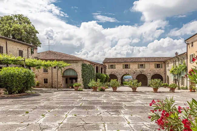 Estate1